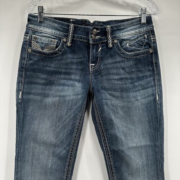 Vigoss Jeans Womens 5 The New York Capri Embroidered Pocket Distressed Denim - Picture 2 of 16